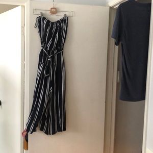 Black and white jumper.